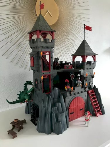 17 ⚜️ Jouet Playmobil Le Château, La Forteresse du Dragon Rouge Réf: 3269
