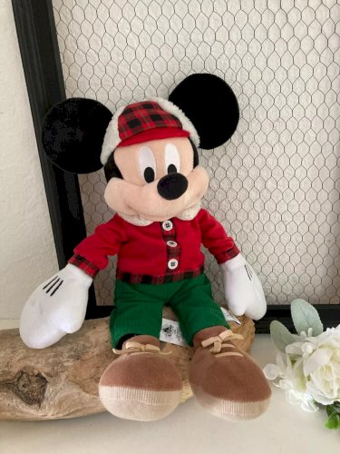 18⚜️ Peluche Doudou Mickey Noël Disney Store 2017 Hauteur 30 Cm Assis