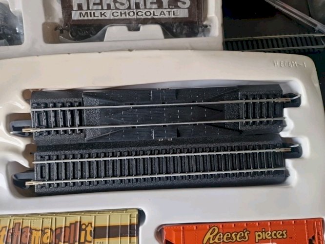 1/87 HO   2 COFFRETs Train Bachmann