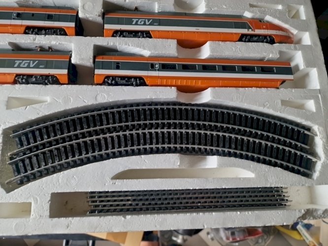 1/87 HO GOLDEN SERIES LIMA TGV COFFRET