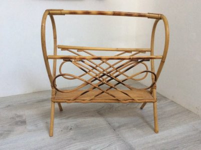 19 ⚜️ Vintage Wicker & Rattan Magazine Rack