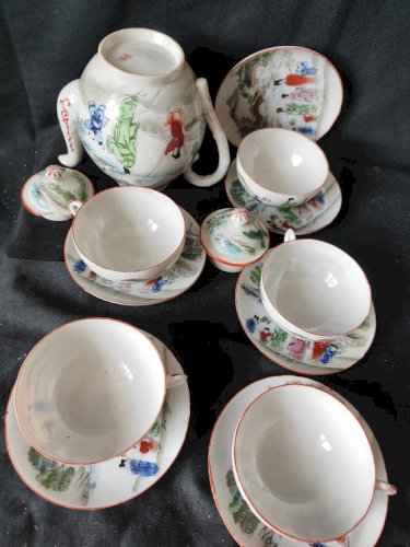 1930/50 Japon / 1 théière /5 tasses /6 soucoupes /porcelaine 