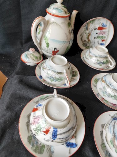 1930/50 Japon / 1 théière /5 tasses /6 soucoupes /porcelaine 
