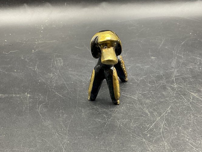 1950's Walter Bosse design  chien en bronze