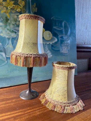 2 abat-jours a pince en peau vintage