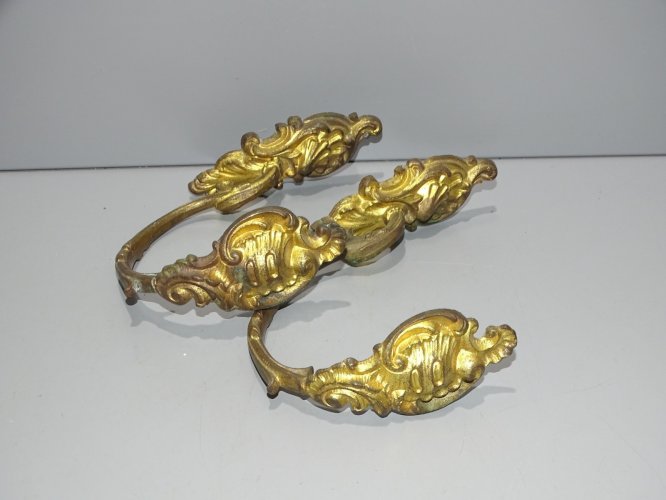 -2 ANCIENNES EMBRASSES de RIDEAUX BRONZE ROCAILLE DORURE ESTOMPEE    D