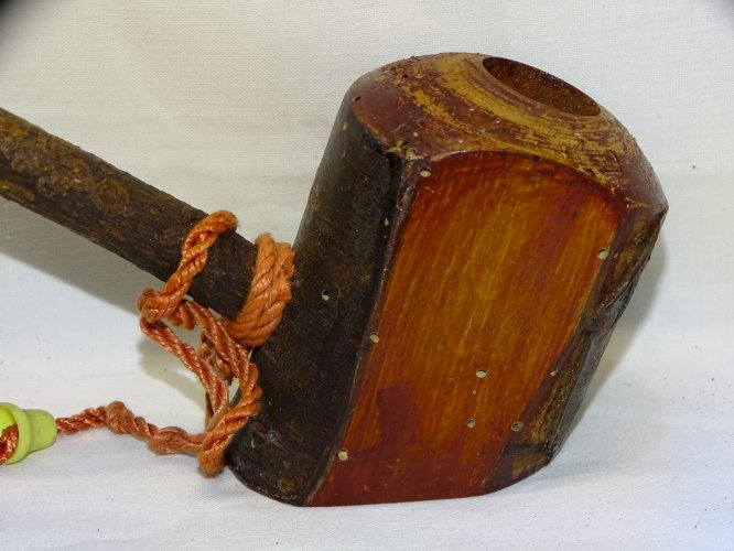 -2 ANCIENNES PIPES  BOIS UNE MARQUEE VRAI MERISIER COLLECTION OBJET DE FUMEUR  D