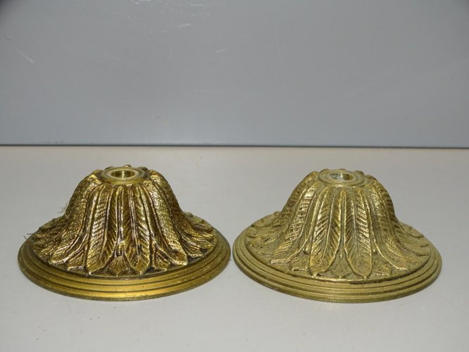 -2 ANCIENNES ROSACES PLAFONNIERS de PLAFOND BRONZE pour LUSTRE EMPIRE ou AUTRE D