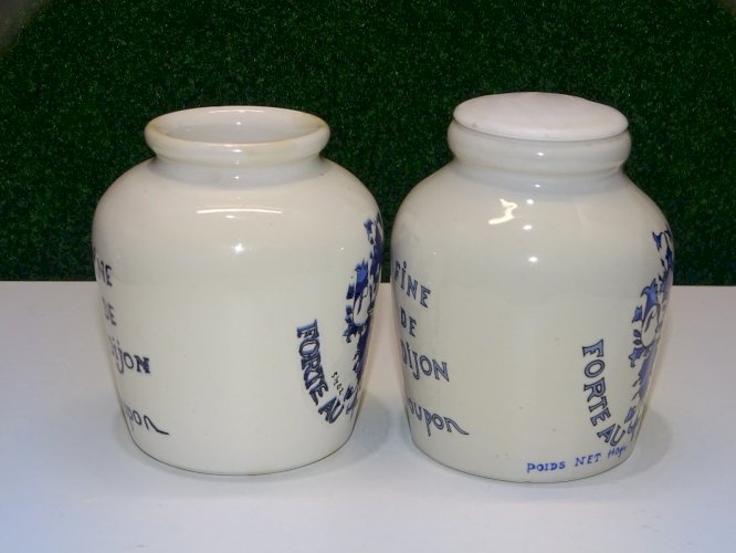 -2 ANCIENS POT MOUTARDE GREY POUPON 1 SARREGUEMINES et 1 LONGCHAMP COLLECTION  D