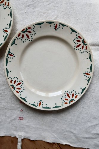 2 assiettes à dessert terre de fer Labrut Frères France