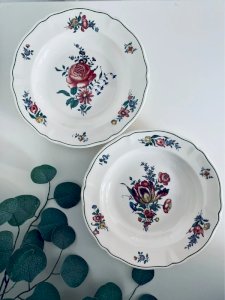 2 Villeroy & Boch Alt Strassburg Vintage Deep Plates 23.5 cm