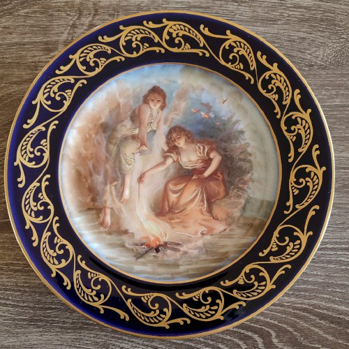 2 assiettes en porcelaine de Limoges A. Giraud 