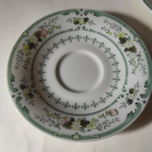 2 bols à bouillon en porcelaine Anglaise, Royal Doulton, modèle Provençal