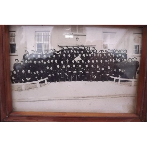 2 Cadres avec photos Camp de Lacourtine 1952