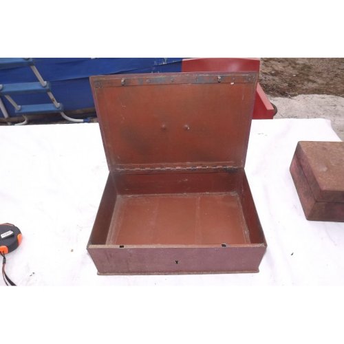 2 Caissettes métal coffre fort