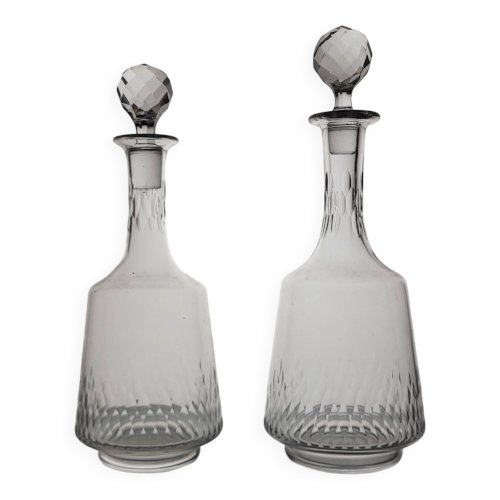 2 carafes en cristal Baccarat modèle Richelieu