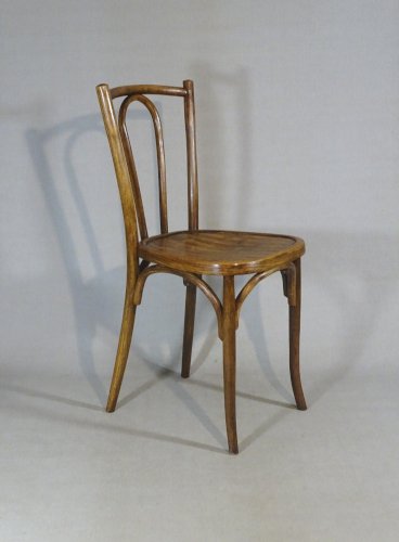 2 chaises bistrot Baumann n° 42 1/2 en bois courbé, 1925