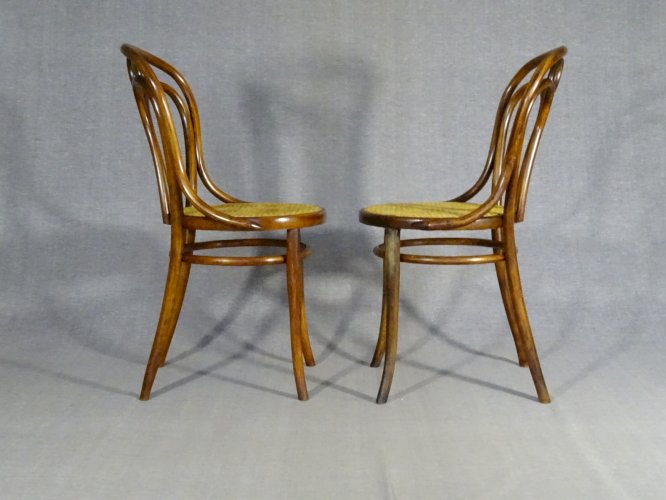 2 Chaises bistrot bois courbé N°36 par FIUME, vers 1900 no Thonet