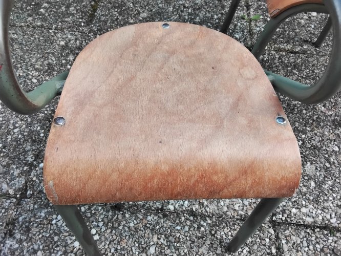 2 chaises enfant Mullca 300