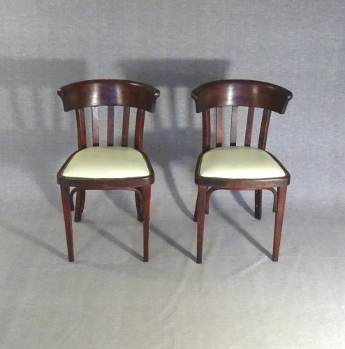 2 chaises Thonet, design de Kohn de 1913, Bois- courbé bistrot