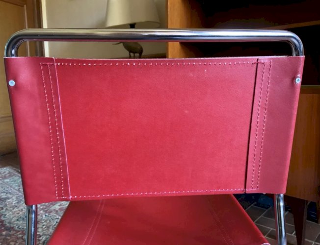 2 chaises tubulaires en croute de cuir Rouge Italy, Design 1970