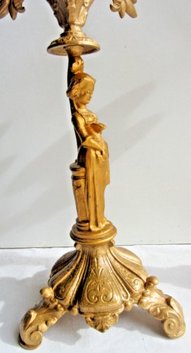 2 chandeliers à cariatides supportant 4 bougeoirs, régule doré, Napoléon III