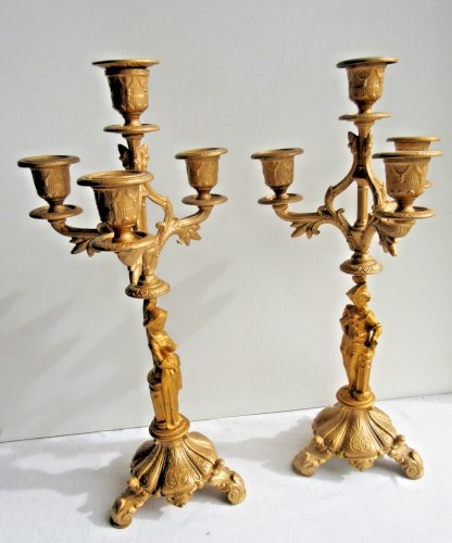 2 chandeliers à cariatides supportant 4 bougeoirs, régule doré, Napoléon III