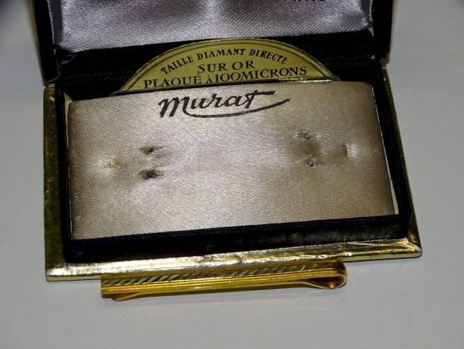 -2 COFFRETS 1 PINCE A CRAVATTE MURAT & 1 PAIRE BOUTONS de MANCHETTES plaqué OR D