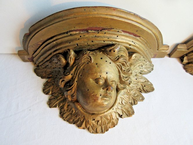 2 consoles murales, sculptures XIXème en bois: Angelots à redorer, Napoléon III