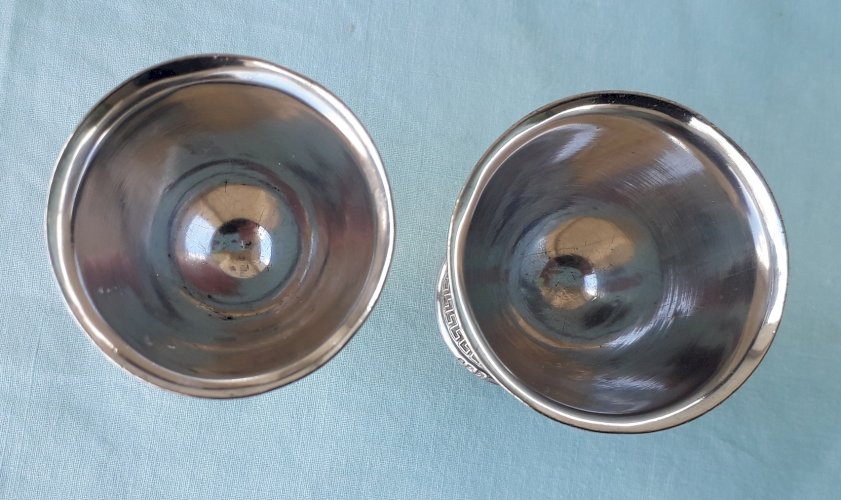 2 coquetiers métal argenté