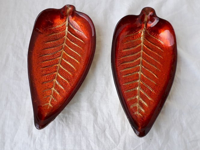 2 coupelles feuilles