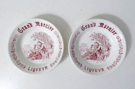 2 Gien liqueur cups Grand Marnier vintage bistro advertising coffee