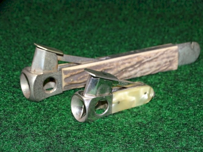 -2 COUPES CIGARES 1 PLAQUETTES BOIS DE CERF LE + Petit PFEILRING SOLINGEN   D