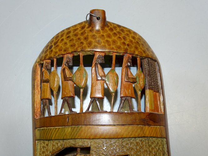 -2 DEMI GROS BAMBOUS SCULPTES ELEPHANTS GIRAFES HOMMES LIONS CHEVAUX ETC...   D