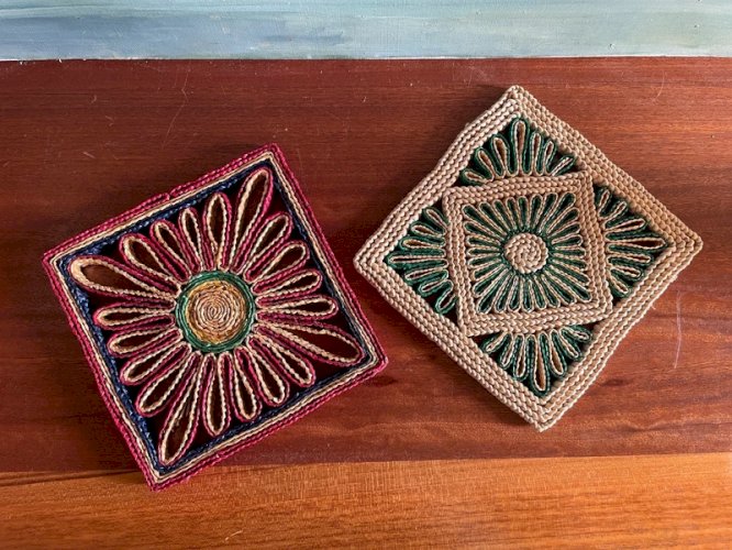 2 dessous de plat en rotin vintage