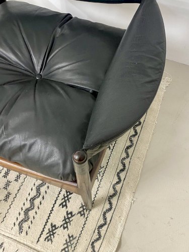 2 fauteuils et table basse Modus par Kristian Vedel pour Søren Willadsen