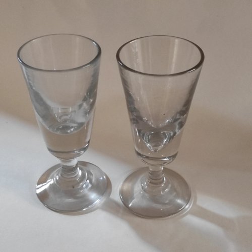 2 grands verres anciens à absinthe, début 1900