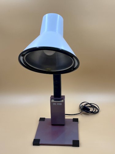 2 lampes de bureau post-modernes « One Stand », années 1980