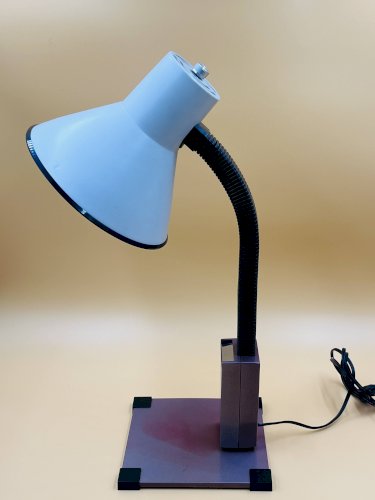 2 lampes de bureau post-modernes « One Stand », années 1980