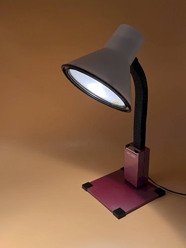 2 lampes de bureau post-modernes « One Stand », années 1980