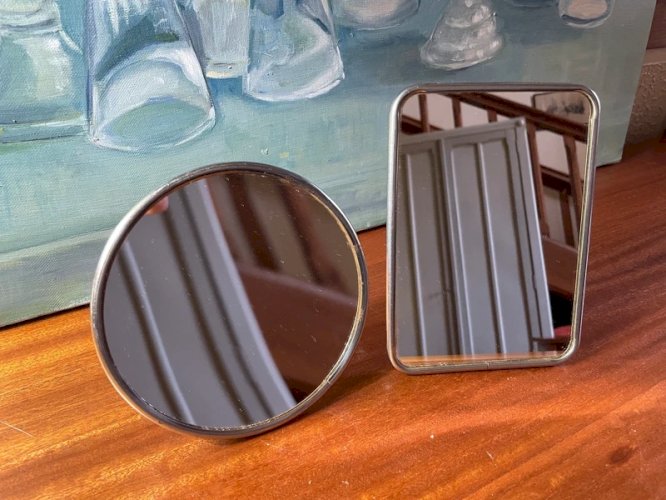 2 miroirs de barbier vintage
