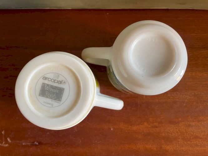 2 mugs Arcopal Disney