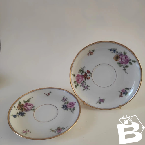 2 petites assiettes ou soutasses anciennes en porclaine de Limoges, Théodore Haviland