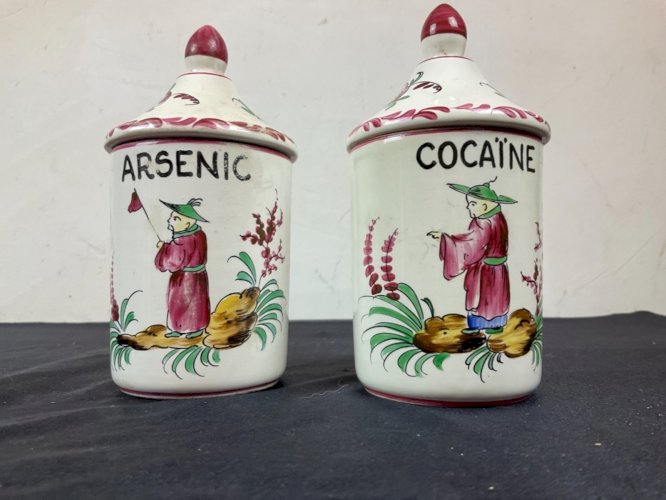 2 Pots à Pharmacie apothicaire Décor aux Chinois Faïence de Strasbourg