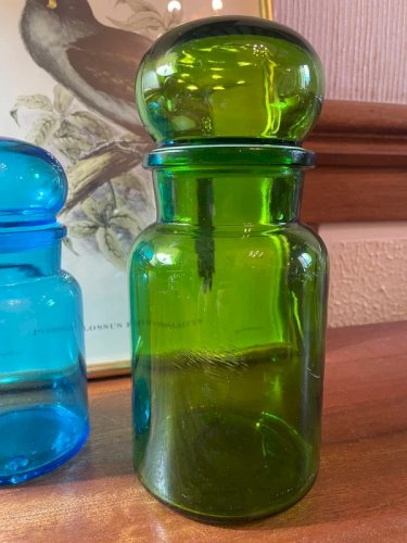 2 pots d’apothicaire vintage