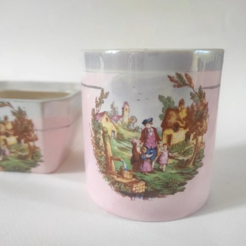 2 pots en porcelaine Anglaise, Lancaster Sandland, Hanley England