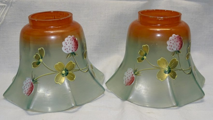 -2 SUPERBES TULIPES de LAMPE A PETROLE/LAMPE A POSER VERRE DECOR FLEURS EMAIL  D