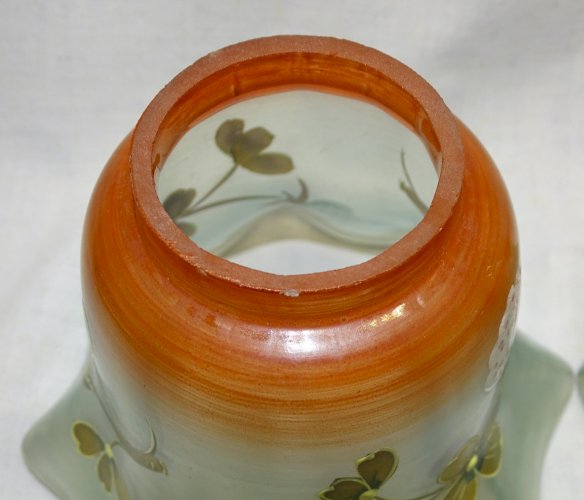 -2 SUPERBES TULIPES de LAMPE A PETROLE/LAMPE A POSER VERRE DECOR FLEURS EMAIL  D