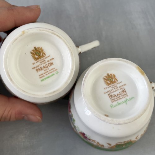 2 tasse à thé porcelaine anglaise Majesty the queen PARAGON Rockingham (vert)