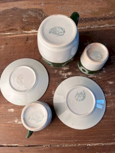 2 tasses à café et pot à lait Lunéville modèle Joséphine